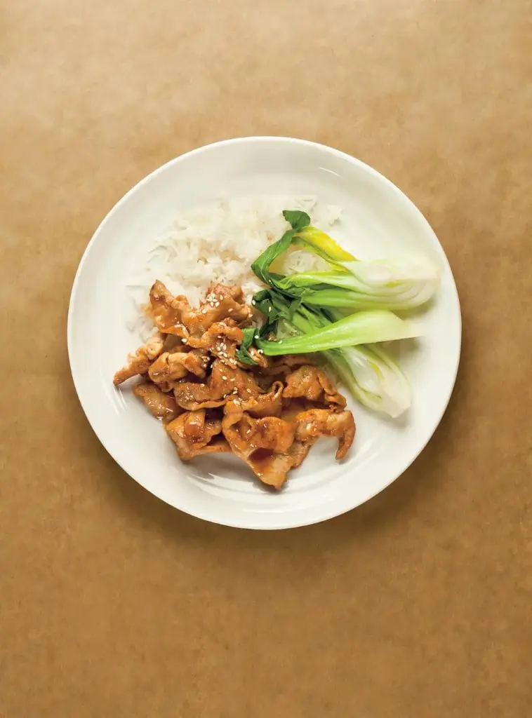 Porc gingembre et légumes sautés